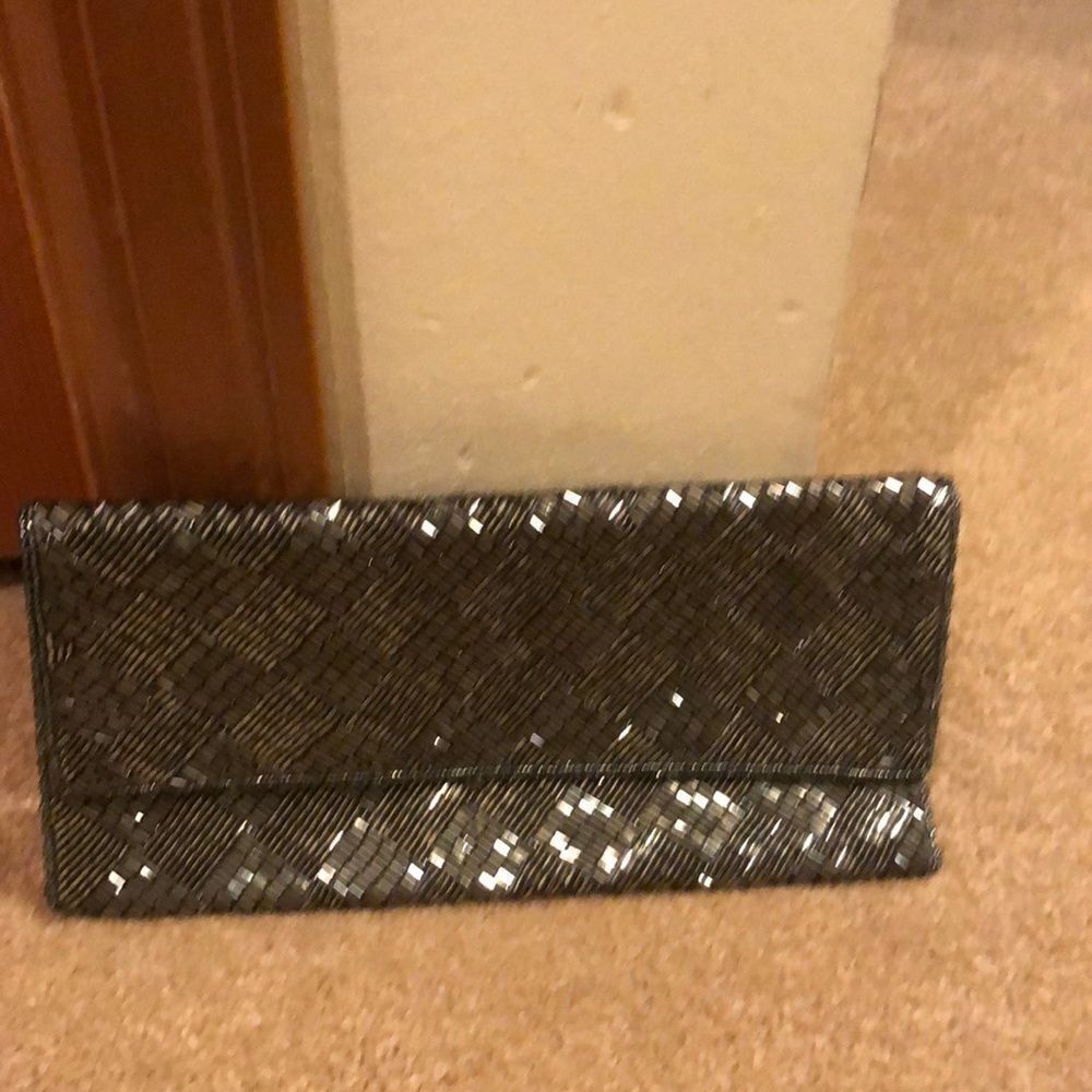 Glint silver beaded clutch purse